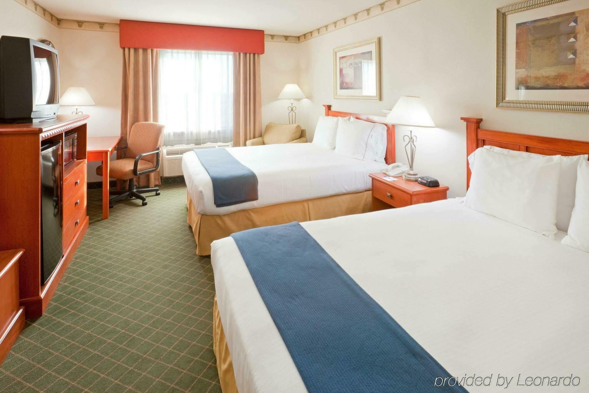 Holiday Inn Express & Suites - Pharr By Ihg Dış mekan fotoğraf