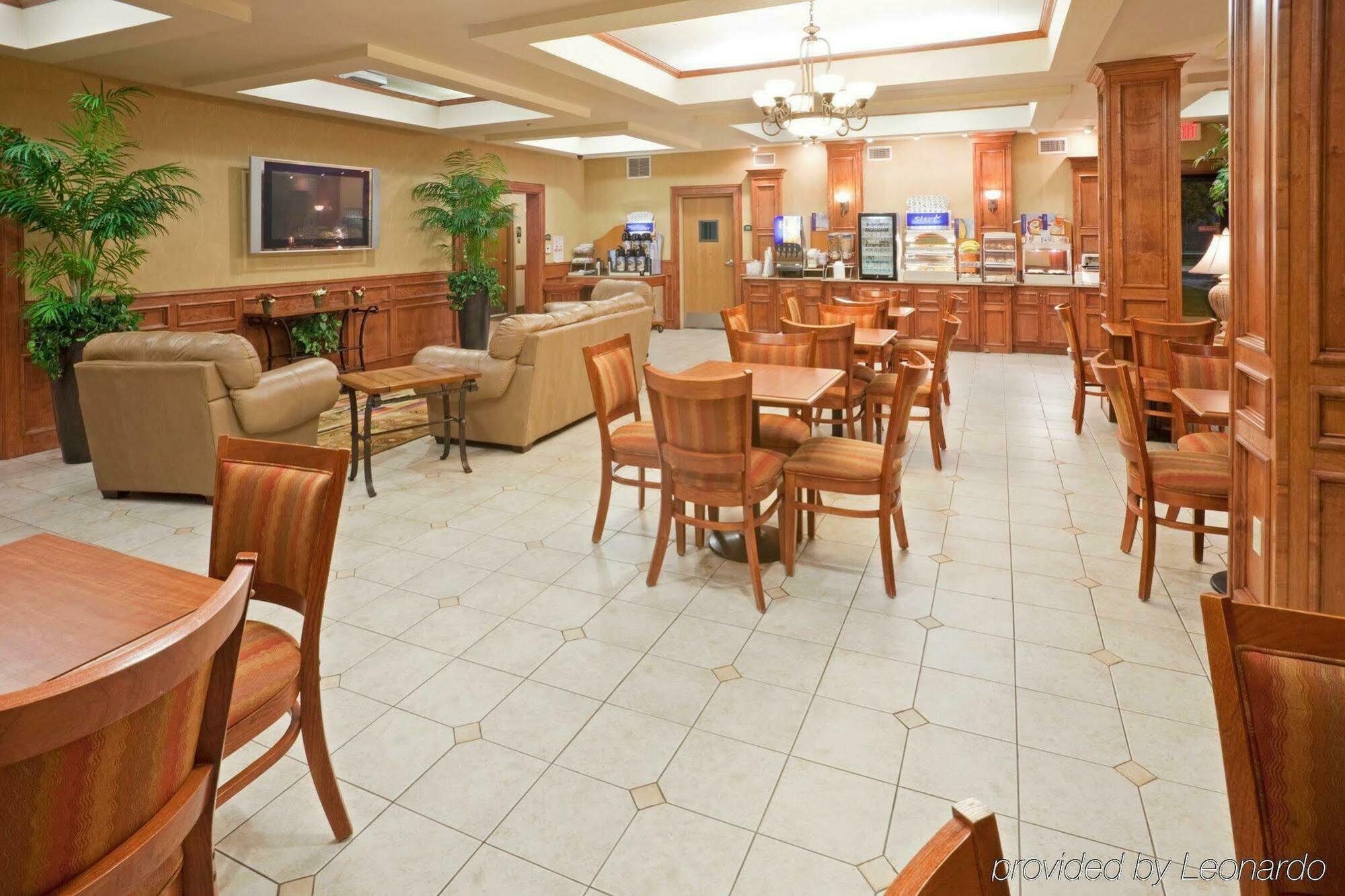 Holiday Inn Express & Suites - Pharr By Ihg Dış mekan fotoğraf