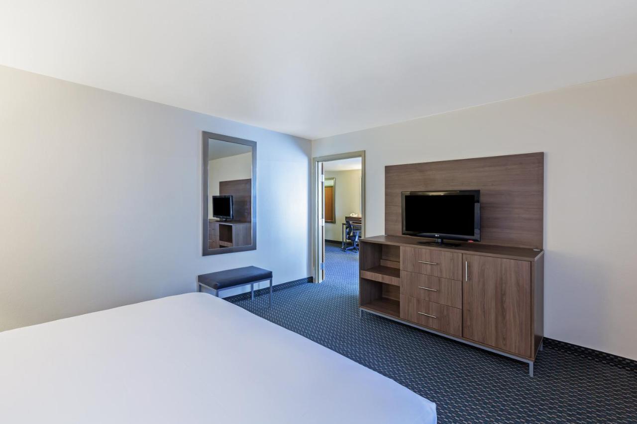 Holiday Inn Express & Suites - Pharr By Ihg Dış mekan fotoğraf