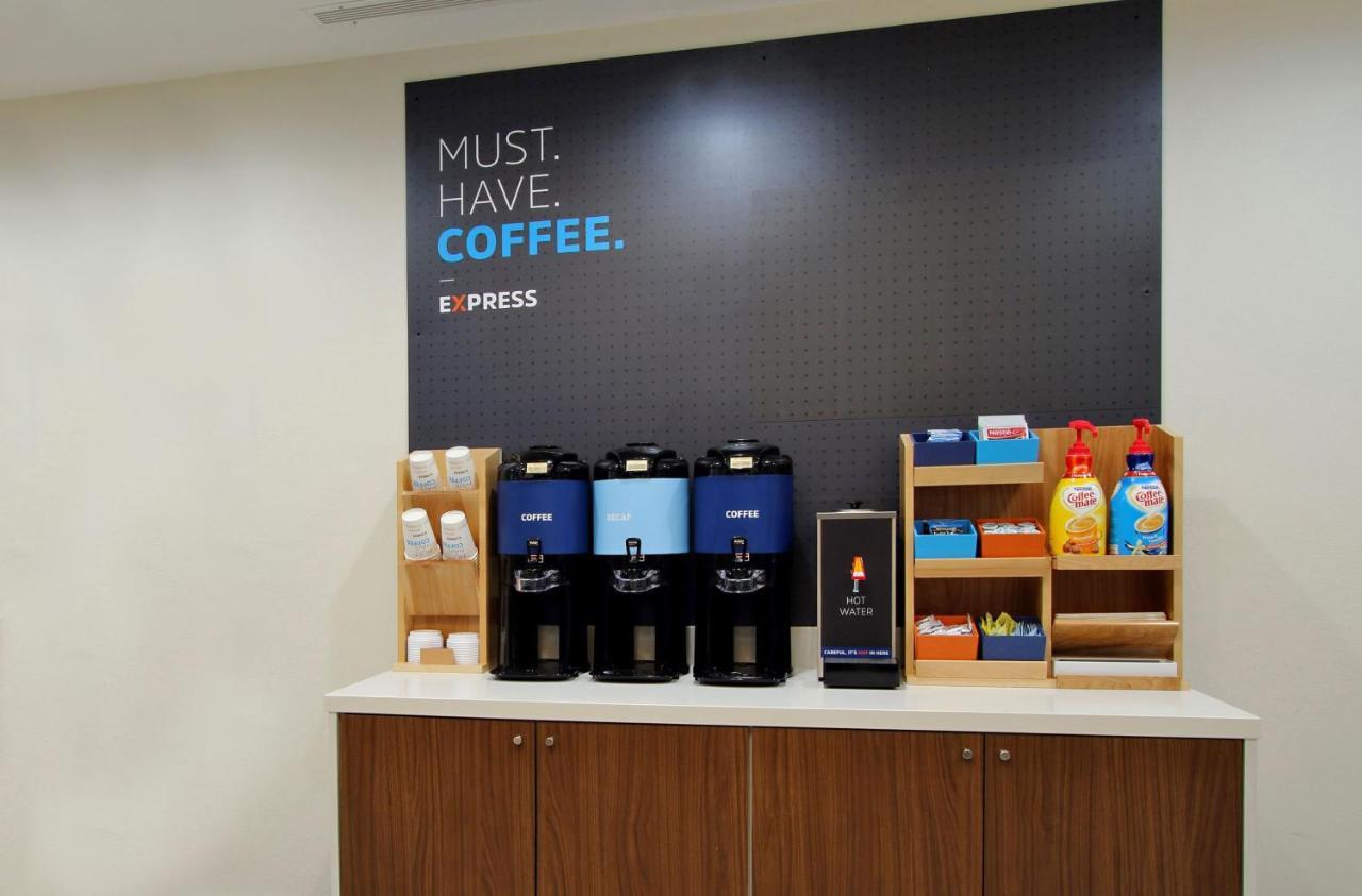 Holiday Inn Express & Suites - Pharr By Ihg Dış mekan fotoğraf